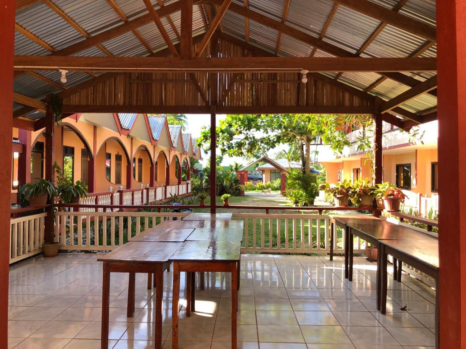 Jbr Tourist Inn - Port Barton Itaytay Buitenkant foto